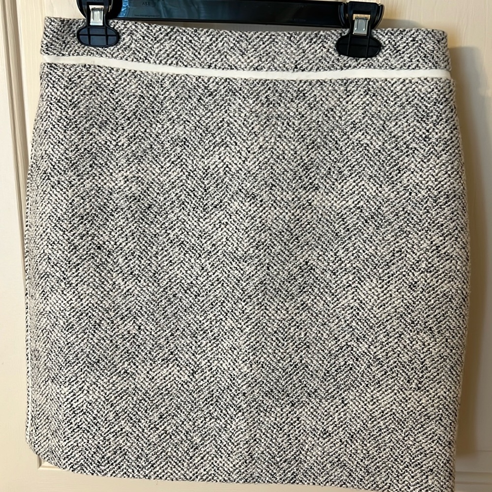 Black and Cream Tweed Skirt
